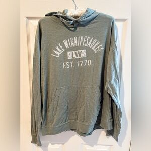 Lake Winnipesaukee Long Sleeve T-Shirt Hoodie
Size Large Soft Comfortable